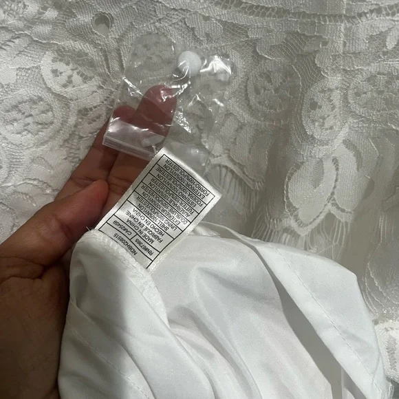 BB Dakota Jayce Lace Shealth Cocktail white Dress - Picture 9 of 12